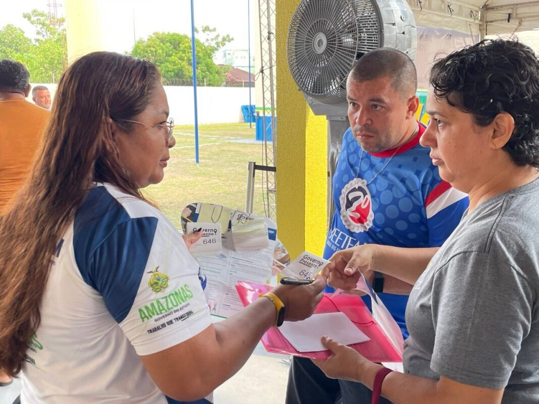 DISTRIBUICAO SENHAS GOV PRESENTE _ JULIA L UGPE