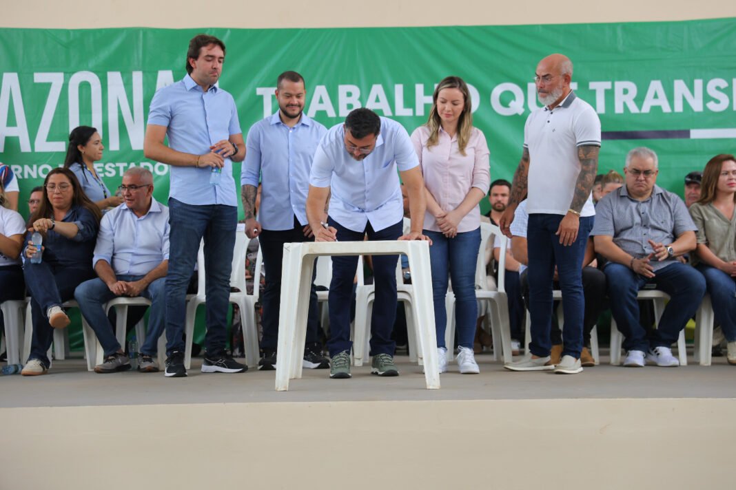 ADS_Assinatura edital Subvenção da Borracha_Foto Mauro Neto_SECOM