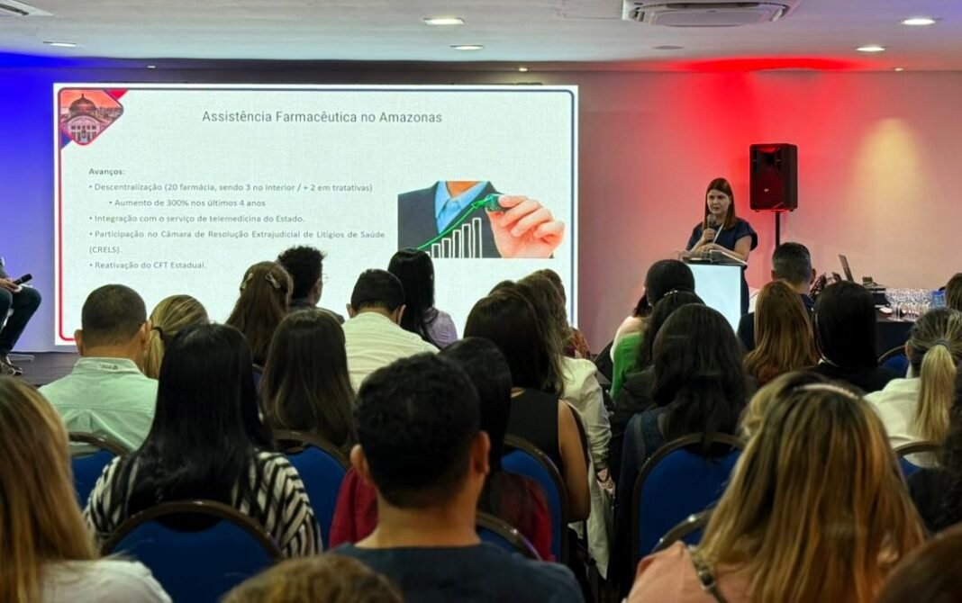 FVS-RCP_FVS-RCP em Congresso Assistência Farmacêutica_FOTO Letícia Araújo FVS-RCP (1)
