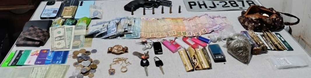 PMAM_TRÁFICO_DE_DROGAS_POSSE-ILEGAL_ARMA_FOGO_FOTO_8ªCIPM_IRANDUBA