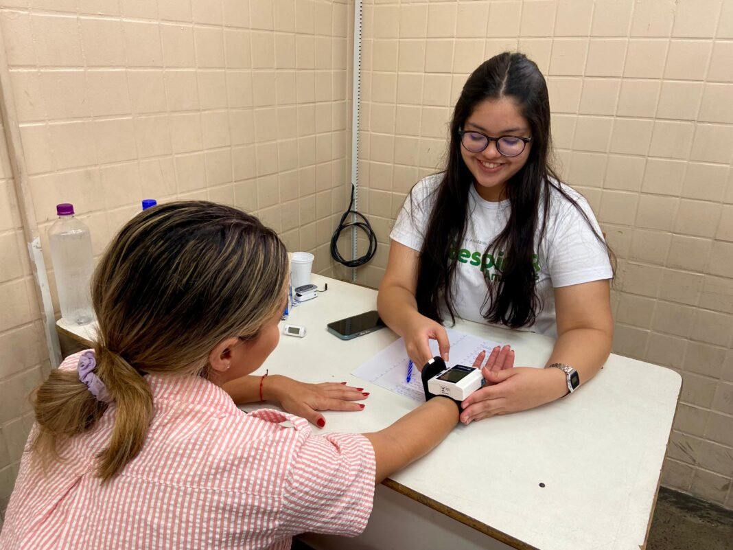 SES Atendimentos Governo Presen F.Jeany Costa SES AM(3)