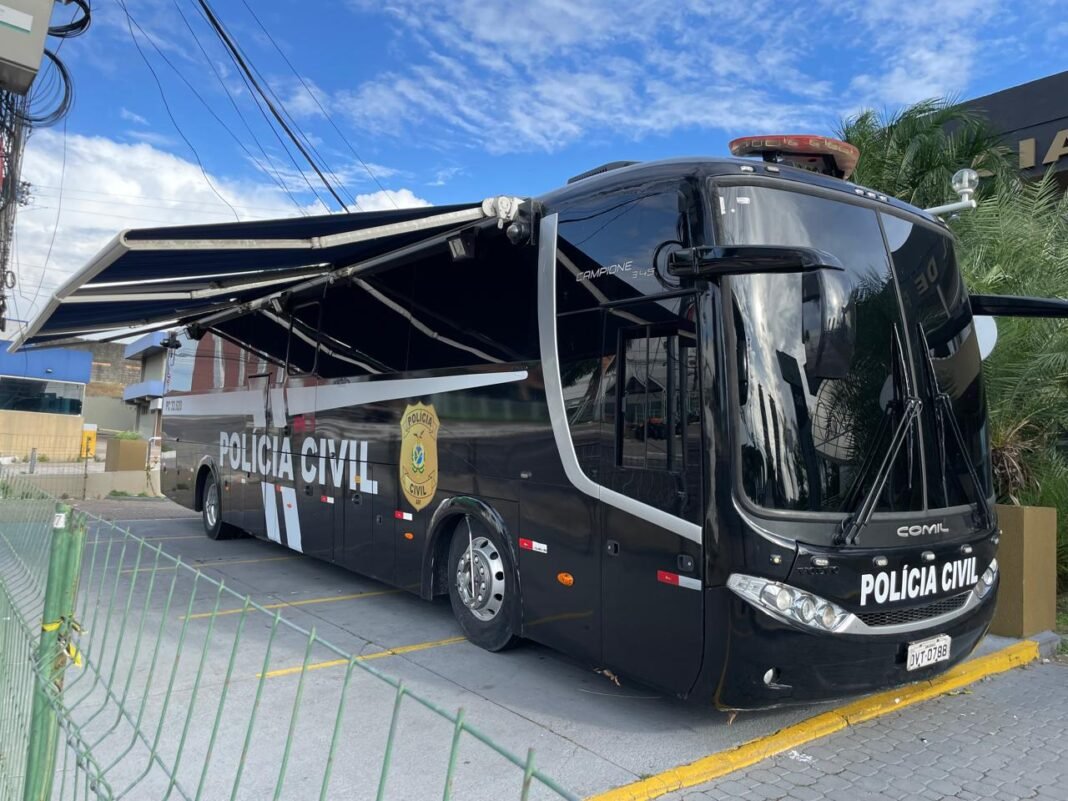 PC-AM_DELEGACIA MÓVEL_FOTO ERLON RODRIGUES