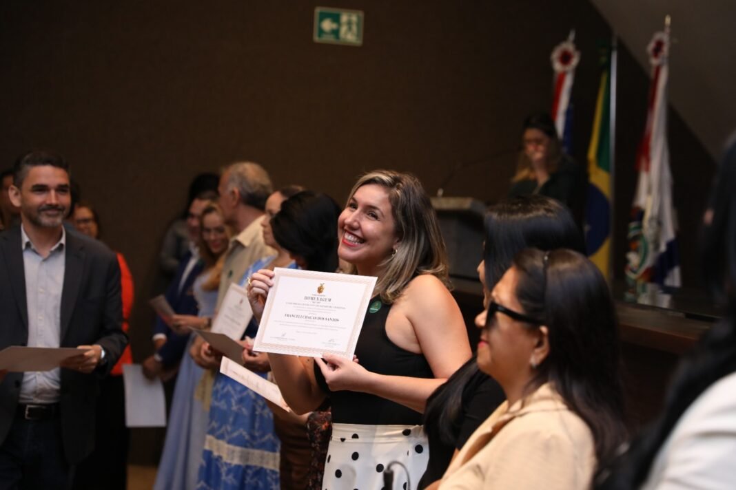 Educacao_Homenagem vinte anos EE Mayara Redman_Foto_Euzivaldo_Queiroz (1)