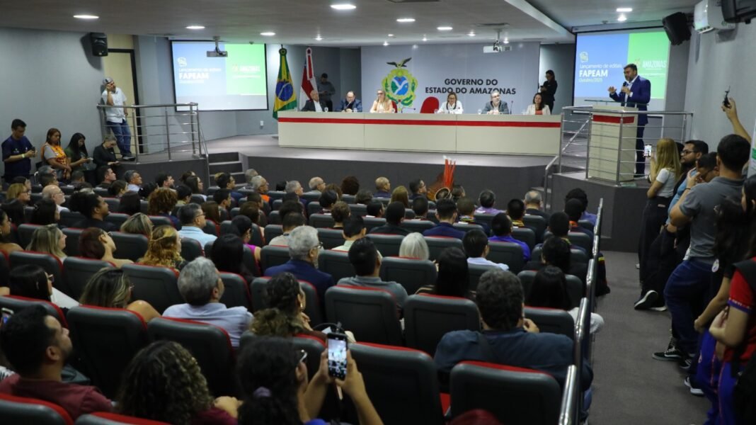 FAPEAM- Lançamentos de editais Foto Ayrton Lopes (2)