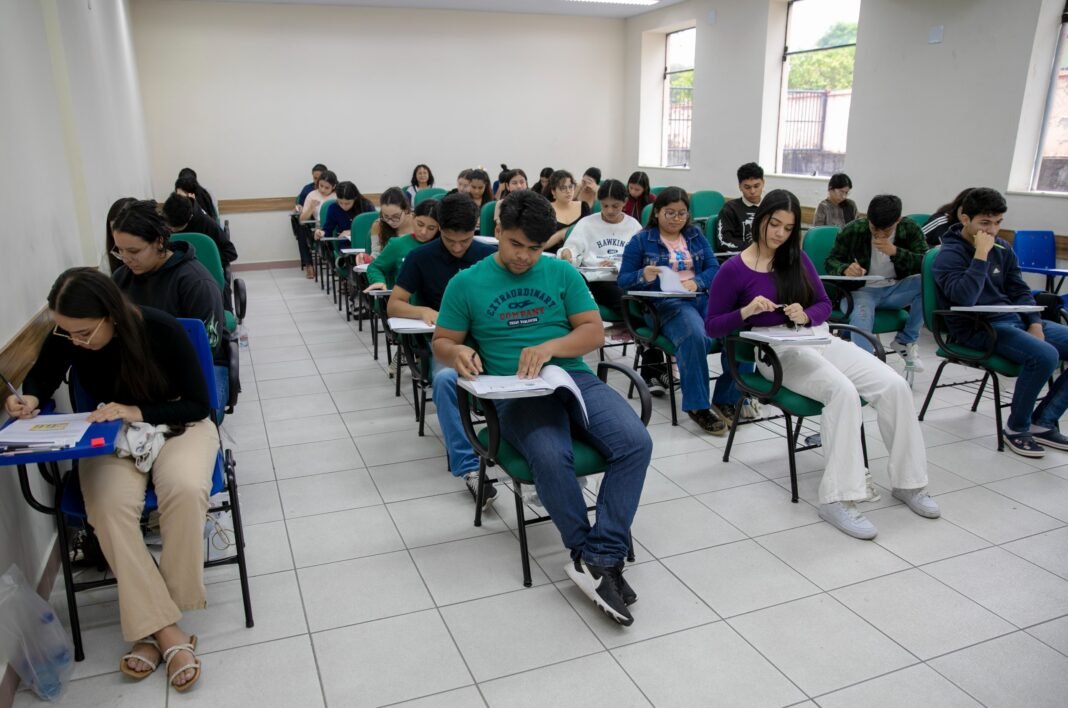 Vestibular e SIS-UEA disponibiliza cartão de convocação para candidatos inscritos-Fotos-Divulgação UEA (2) (1)