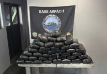 Policiais Militares e Bombeiros apreendem 42 quilos de maconha em porão de embarcação