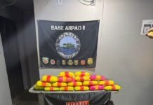 Base Arpão apreende droga dentro de bote acoplado a uma embarcação