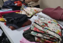 Campanha de doação de roupas para pessoas em situação de rua segue até segunda-feira