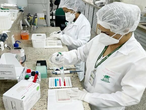 FVS-RCP_BancadaLACEN_Foto_Divulgacao