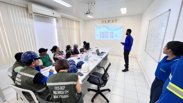 FVS-RCP_TreinamentoETALajes_Foto1_divulgação