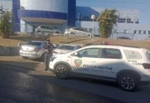 Polícia Militar do Amazonas prende homem por desferir golpes na cabeça da companheira com cabo de faca