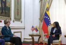 Encontro entre Venezuela e EUA: retomada de diálogo diplomático