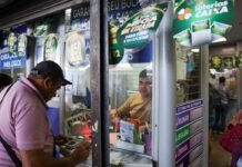 Mega-Sena acumula novamente e prêmio principal fica em R$ 75 milhões