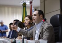 Mais de 14 mil servidores da Segurança terão reajuste de 4,14%, anuncia o governador interino Roberto Cidade