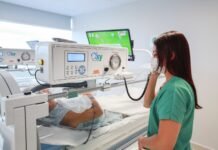 Governador interino Roberto Cidade entrega cinco câmaras hiperbáricas e amplia serviço de alta complexidade no Hospital Delphina Aziz