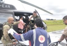 Serviço aéreo da SSP-AM resgata idosa com insuficiência respiratória em comunidade rural