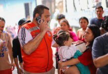 Prefeitura de Manaus presta assistência imediata a famílias atingidas por incêndio no bairro São Jorge