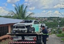 Veículos abandonados e estacionamento irregular são alvo de fiscalização da Prefeitura de Manaus