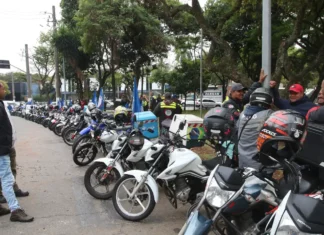 Governo prepara linha de crédito para motociclistas de aplicativos