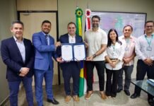Governador Roberto Cidade assina convênio para repasse da segunda parcela para elaboração do Plano Diretor da Bacia Hidrográfica do Rio Tarumã-Açu