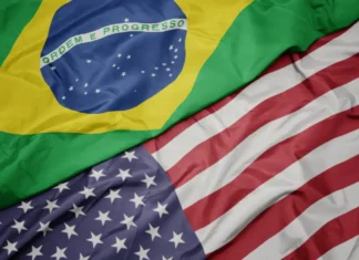 Entenda audiência nos EUA sobre tarifas de 25% a produtos brasileiros