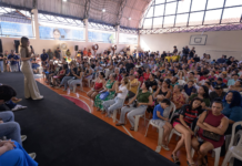 Primeira-dama Thaisa Cidade acompanha edição do Governo Presente na zona Norte de Manaus