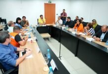 Prefeito Renato Junior reúne com comitê de crise climática para enfrentar os impactos da fumaça e coloca Manaus em estado de atenção