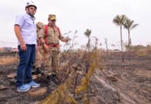 Roberto Cidade acompanha combate a incêndio que atingiu cerca de 700 hectares em Iranduba