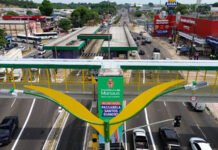 Prefeito Renato Junior entrega passarela na avenida Torquato Tapajós