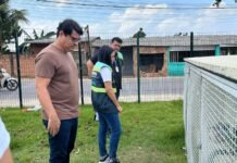 Prefeitura de Manaus e DPE-AM realizam vistoria para apurar valores elevados nas contas de água e esgoto no residencial Morar Melhor