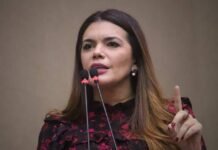 Alessandra Campelo denuncia intimidação após gesto em debate e anuncia que pedirá medida protetiva contra aliado de Maria do Carmo