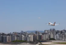 Anac estabelece regras mais restritivas para aviação em Congonhas (SP) São Paulo (SP), 22/12/2025 - Avião da Gol Linhas Aéreas decola do Aeroporto de Congonhas. Foto: Rovena Rosa/Agência Brasil