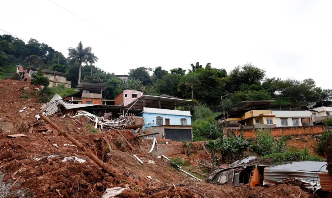 Defesa Civil recebe R$ 300 milhões em crédito extraordinário Juiz de Fora (MG), 19/03/2026 - Bairro Três Moinhos, um dos mais afetados pelas fortes chuvas. Um mês depois dos deslizamentos e alagamentos que causaram a morte de mais de 70 pessoas em Juiz de Fora, além de deixar milhares de pessoas desabrigadas. Foto: Tânia Rêgo/Agência Brasil