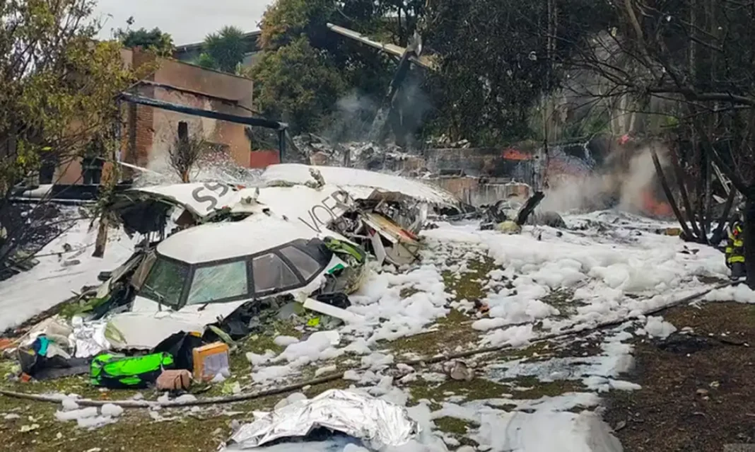 Justiça torna réus 12 denunciados por queda de avião da Voepass São Paulo (SP) 10/08/2024 - Destroços do acidente aéreo que envolveu avião da Voepass que ocorreu em Vinhedo interior de São Paulo. Foto: Secretária de Segurança de São Paulo/Divulgação