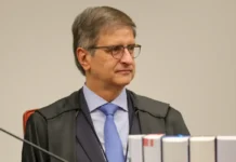 PGR dá parecer contra pedido de acesso a registro de Vorcaro no Senado Brasília (DF) 10/09/2025 - O procurador-geral da República, Paulo Gonet, na Primeira Turma do Supremo Tribunal Federal (STF) que realiza o quarto dia de julgamento dos réus do Núcleo 1 da trama golpista, formado pelo ex-presidente Jair Bolsonaro e mais sete aliados. Foto: Fabio Rodrigues-Pozzebom/ Agência Brasil