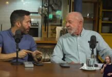 Lula participa de live do “exército” e estimula ida de idosos às urnas Lula e Janones falam com o maior exército democrático do mundo. Printscreen/ Lula/ Youtube