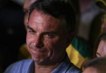 Imprensa internacional repercute fuga de Flávio Bolsonaro do Brasil Agência Brasil / EBC