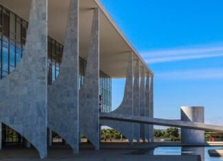 Instituto prevê impacto fiscal de R$ 40 bilhões com medidas de Lula Agência Brasil / EBC