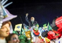 PGE: desfile de carnaval sobre Lula não foi propaganda antecipada Agência Brasil / EBC