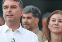 Avião com Flávio Bolsonaro e família segue para Miami Agência Brasil / EBC