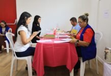 Prefeitura de Manaus leva serviços de saúde e prevenção às servidoras da Seminf em ação do Outubro Rosa Prefeitura de Manaus